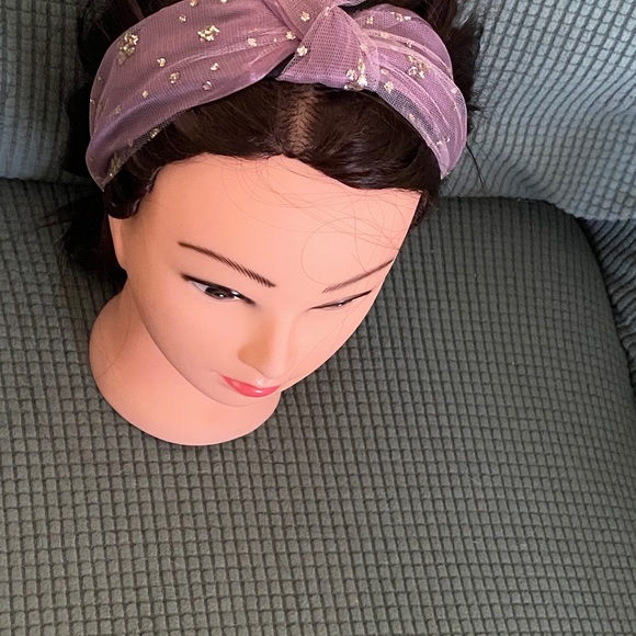 Beautiful headband - Picture 2 of 2